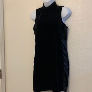 n:Philanthropy Hill Sleeveless Velvet Dress